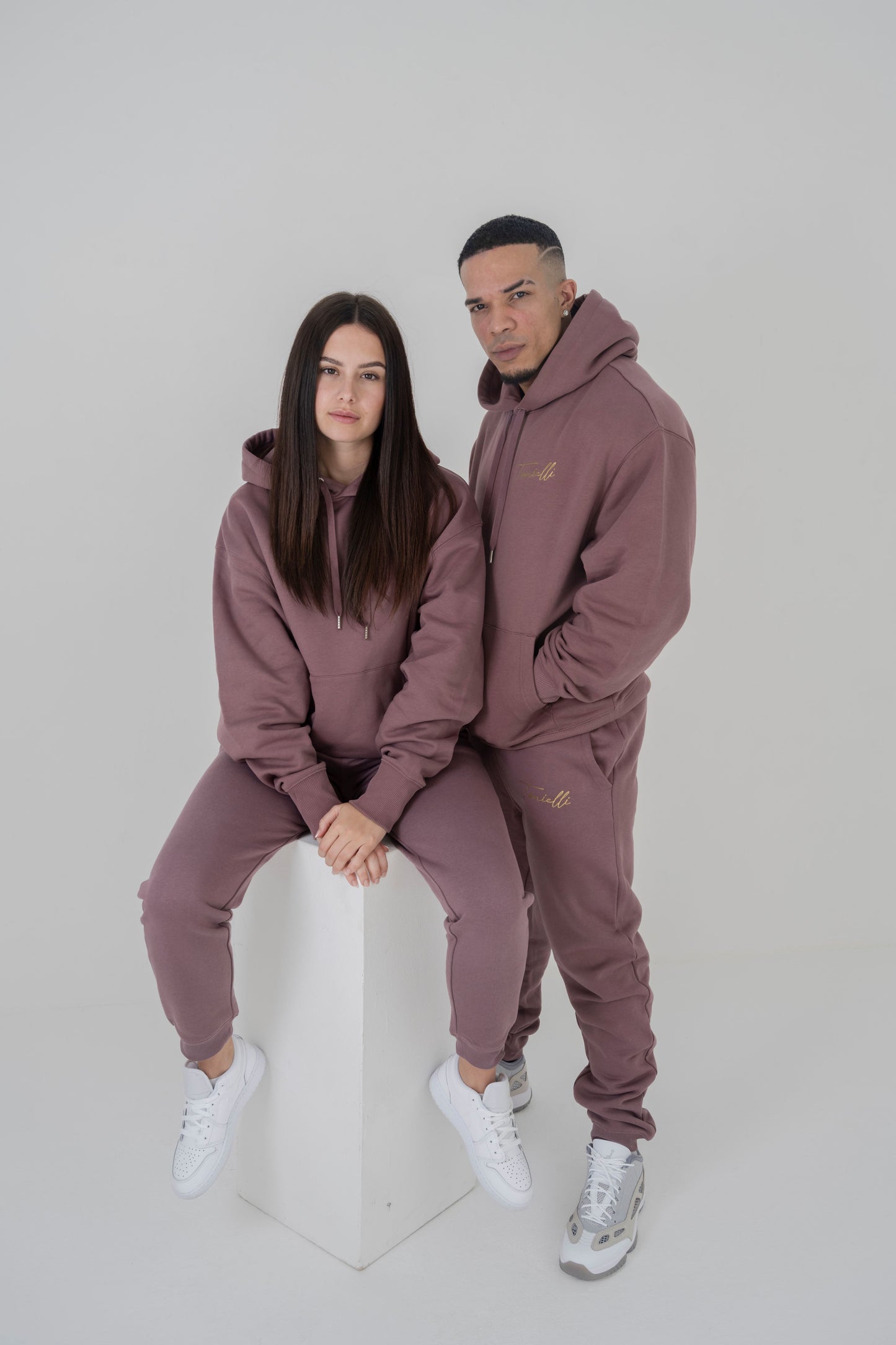 Tonielli Mokka Hoodie-Set