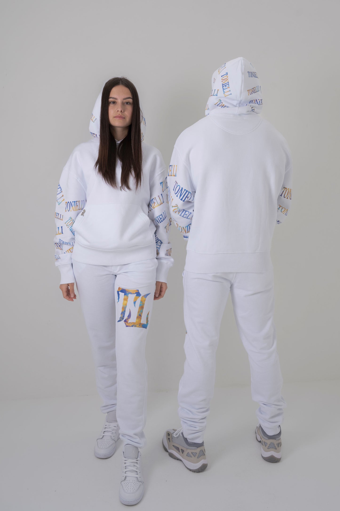 Tonielli White Hoodie Set